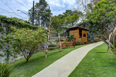 Casa à venda com 3 suítes em Alto da Boa Vista, São Paulo, SP