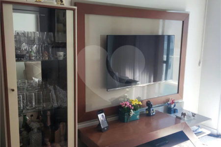 Cobertura à venda com 3 quartos, sendo 1 suíte, em Vila Gomes Cardim, São Paulo, SP