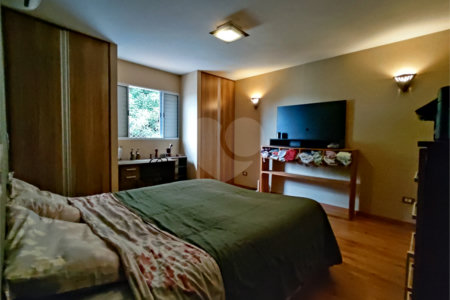 Casa à venda com 2 suítes em Jabaquara, São Paulo, SP