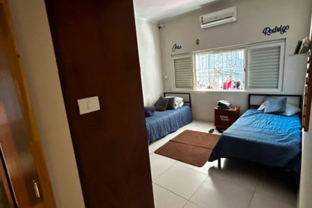 Casa à venda com 3 quartos, sendo 1 suíte,  em Vila Nova, Três Lagoas, MS