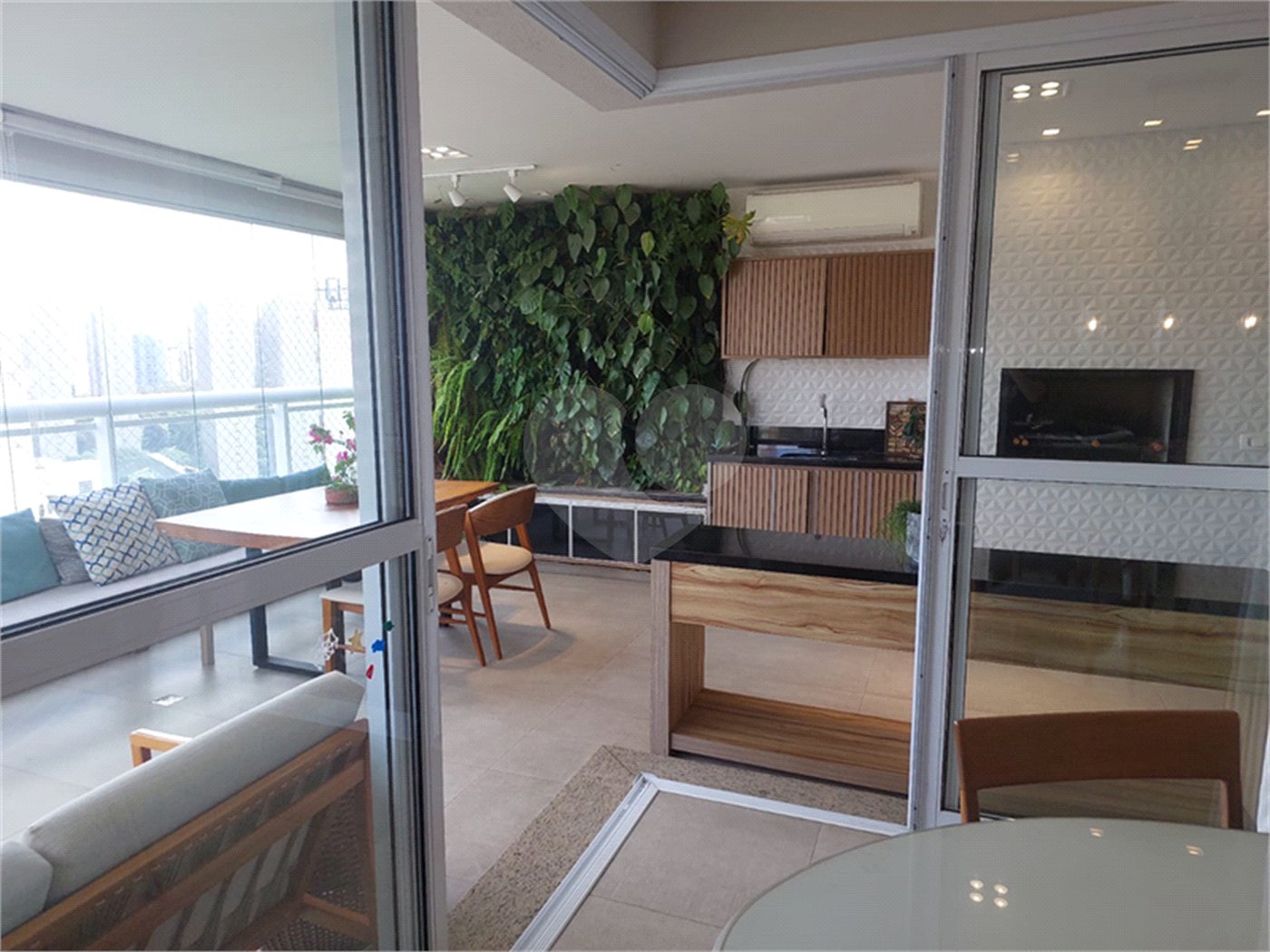 Apartamento à venda com 4 quartos, sendo 2 suítes, em Vila Suzana, São Paulo, SP