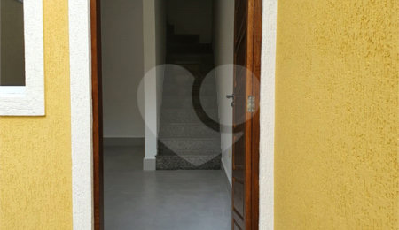 Sobrado à venda com 2 quartos em Vila Ponte Rasa, São Paulo, SP