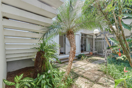 Casa de Vila à venda com 4 quartos, sendo 3 suítes,  em Alto da Boa Vista, São Paulo, SP