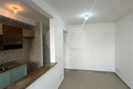 Apartamento para alugar com 2 quartos em Campo Grande, Rio de Janeiro, RJ