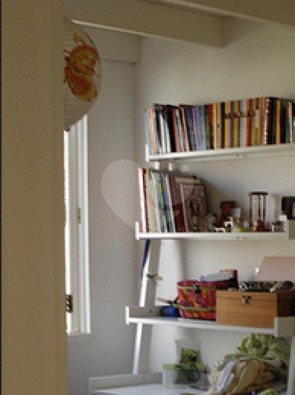 Casa à venda com 2 quartos, sendo 1 suíte,  em Jardim Peri Peri, São Paulo, SP