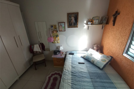 Casa Térrea à venda com 2 quartos em Jardim das Palmas, São Paulo, SP