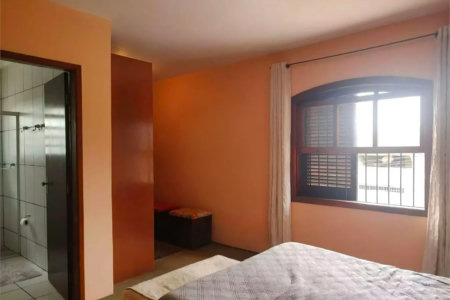 Sobrado à venda com 3 quartos, sendo 1 suíte, em Jardim Ester, São Paulo, SP