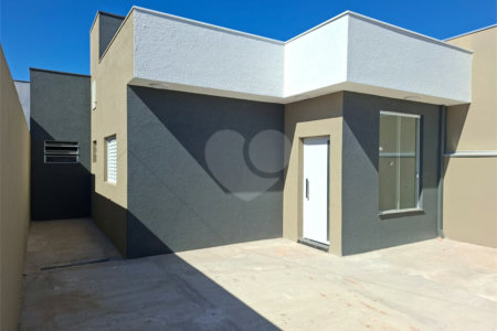 Casa à venda com 2 quartos, sendo 1 suíte, em Residencial Villaggio DI Capri, Itapetininga, SP