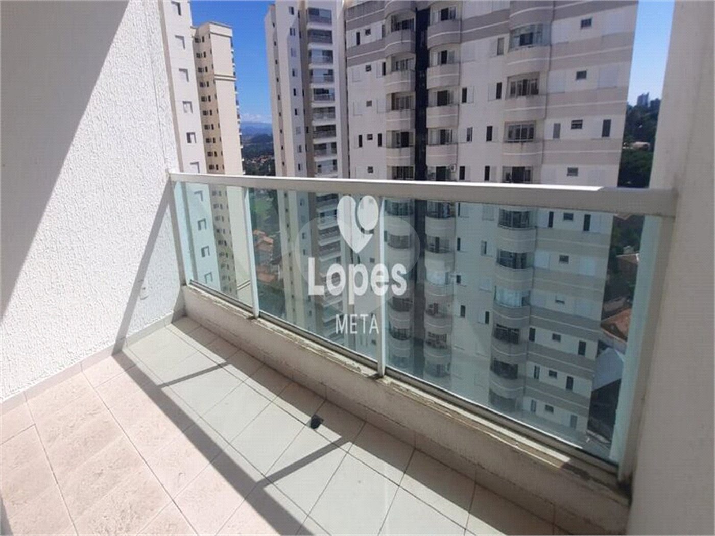 APARTAMENTO COM 2 DORMITÓRIOS E 2 VAGAS DE GARAGEM À VENDA NO JARDIM COLINAS - SÃO JOSÉ DOS CAMPOS/S