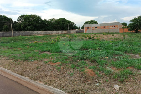 Terreno à venda em Jardim Alvorada, Três Lagoas, MS