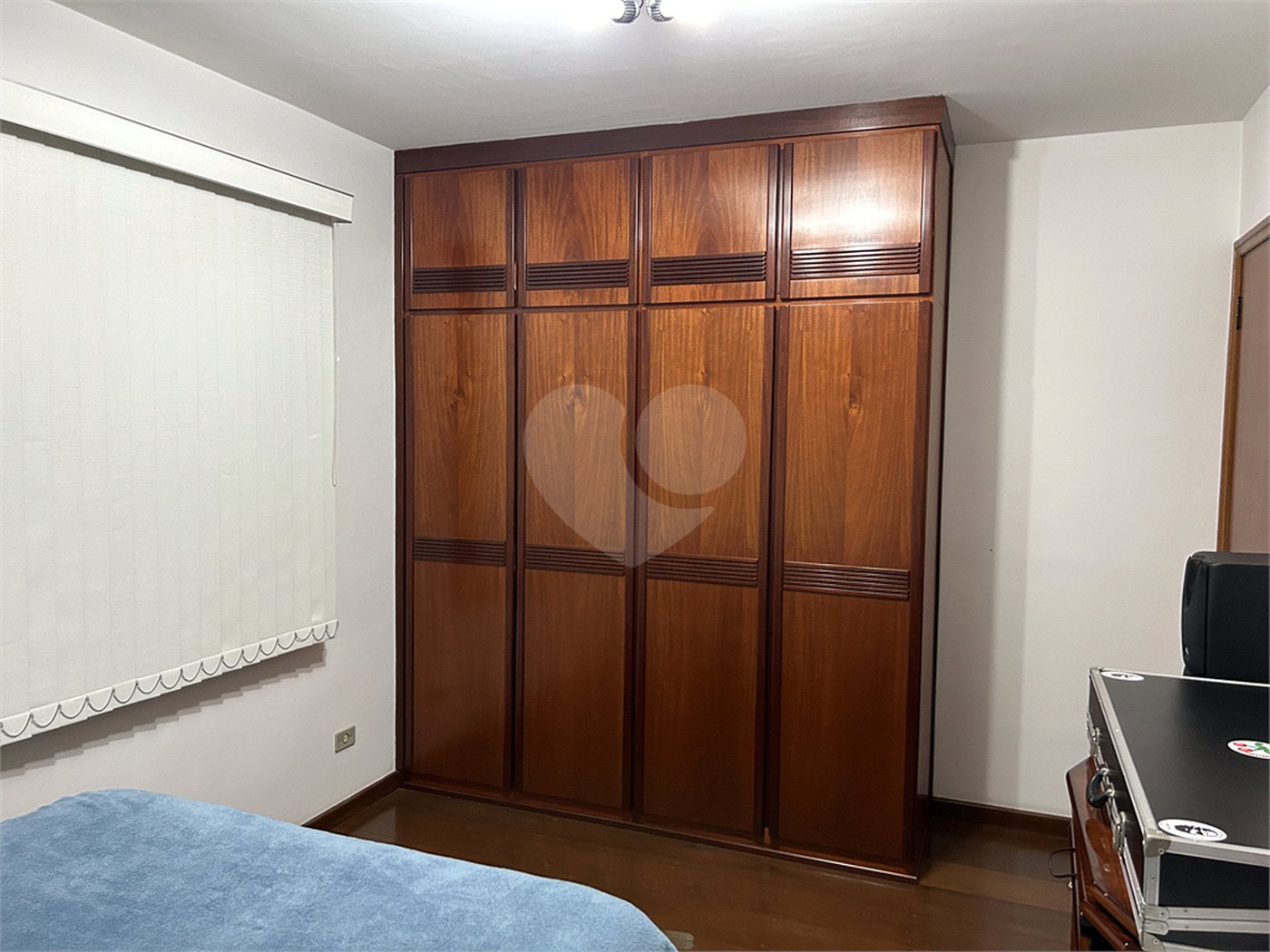 Sobrado à venda com 3 quartos, sendo 1 suíte,  em Jardim das Vertentes, São Paulo, SP