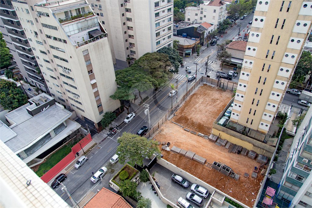 Apartamento à venda ou para alugar com 3 quartos, sendo 1 suíte, em Cerqueira César, São Paulo, SP