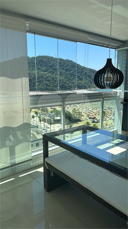Apartamento à venda com 3 quartos, sendo 1 suíte, em Canto do Forte, Praia Grande, SP