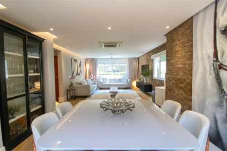 Casa à venda com 4 quartos, sendo 3 suítes, no condomínio Brisa Verde, São Paulo - SP