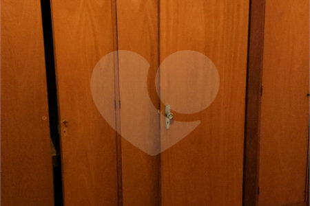 Sobrado à venda com 3 quartos, sendo 1 suíte, em Cidade Monções, São Paulo, SP