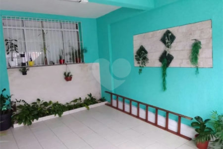Sobrado à venda com 3 quartos, sendo 1 suíte, em Jaguaré, São Paulo, SP