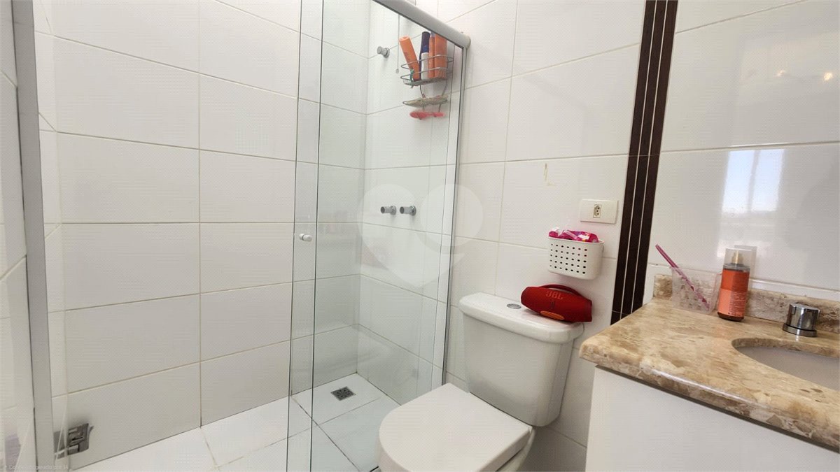 Casa à venda com 3 suítes no condomínio Residencial Villa dos Inglezes, Sorocaba - SP