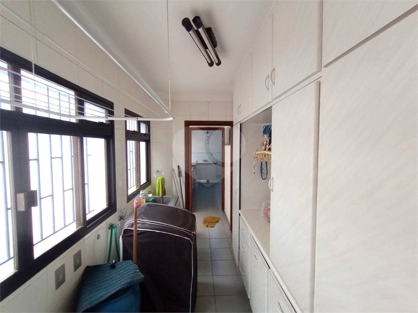 Sobrado à venda com 4 quartos, sendo 1 suíte, em Vila Macedópolis, São Paulo, SP