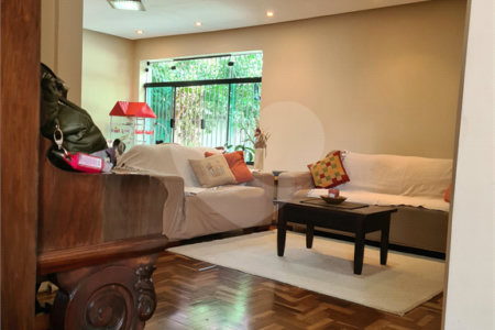 Casa à venda com 4 suítes em Vila Mascote, São Paulo, SP