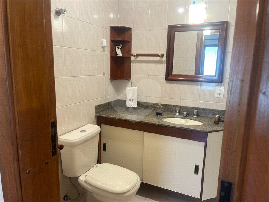 Apartamento à venda com 3 quartos, sendo 1 suíte, em Vila Gumercindo, São Paulo, SP