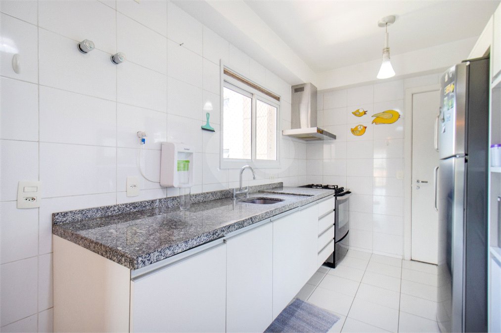 Apartamento à venda com 3 suítes em Jardim Marajoara, São Paulo, SP