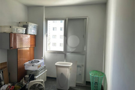 Apartamento à venda com 3 quartos em Vila Suzana, São Paulo, SP