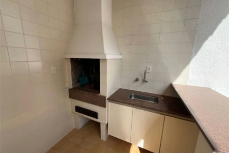 Apartamento com 4 dormitórios à venda, 259 m² por R$ 900.000,00 - Jardim Três Marias - Guarujá/SP