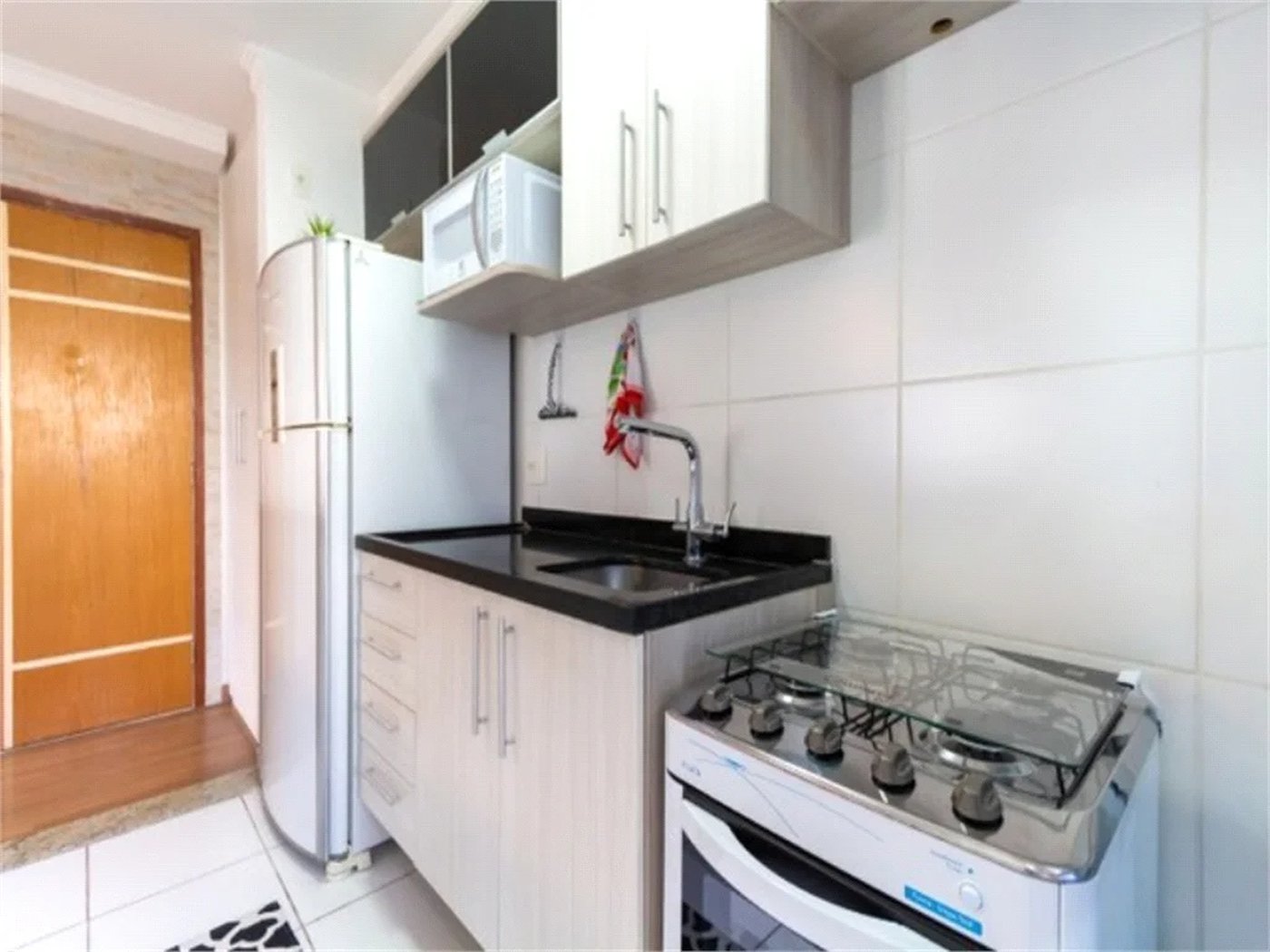 Apartamento à venda com 2 quartos, sendo 1 suíte, em Parque Reboucas, São Paulo, SP