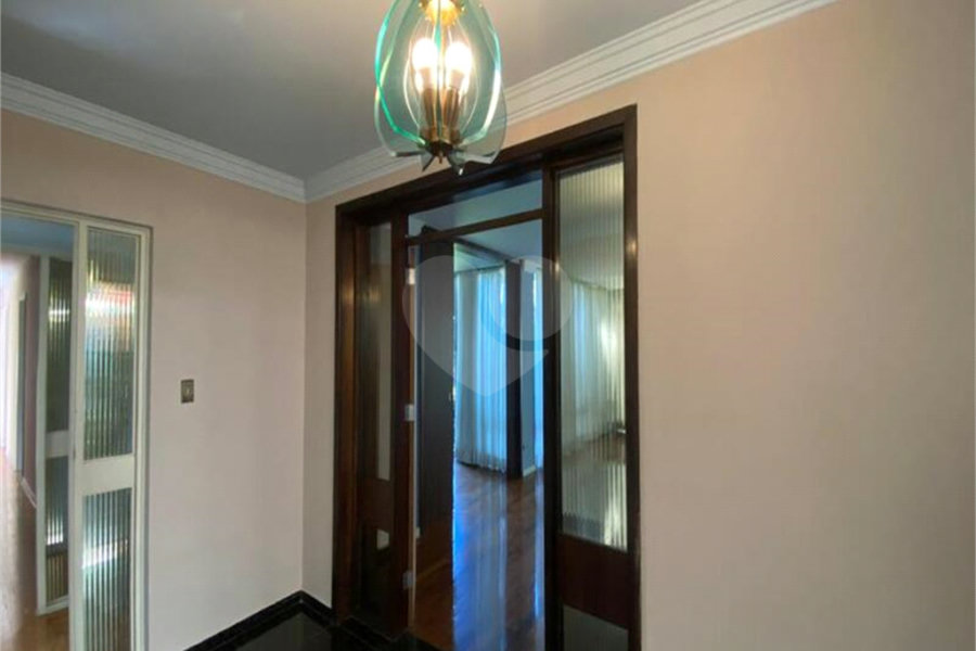 Casa Térrea à venda com 4 quartos, sendo 2 suítes, em Jardim Floresta, São Paulo, SP