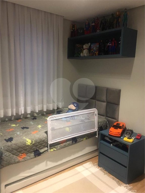 Apartamento à venda com 4 suítes em Vila Oliveira, Mogi das Cruzes, SP