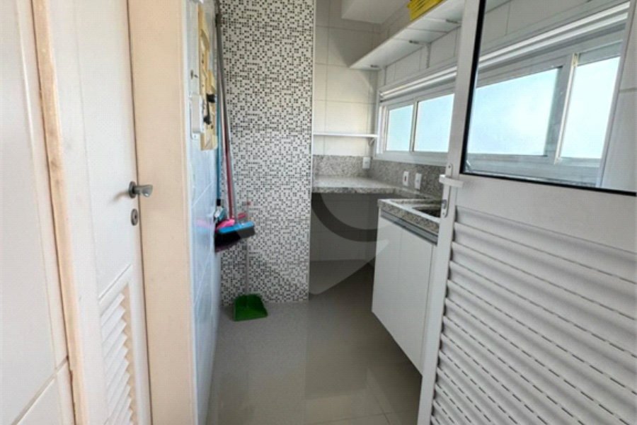 Apartamento para alugar com 4 quartos, sendo 3 suítes, em Tatuapé, São Paulo, SP