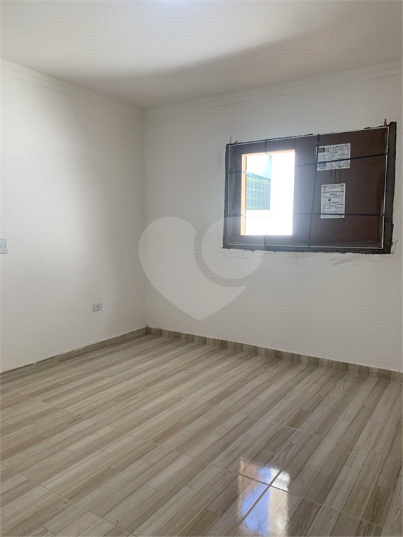 Casa à venda com 3 quartos, sendo 1 suíte,  em Vila Medeiros, São Paulo, SP