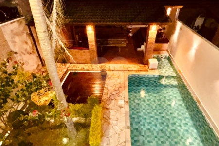 Sobrado à venda com 3 quartos, sendo 1 suíte, em Chácara Recanto Verde, Cotia, SP
