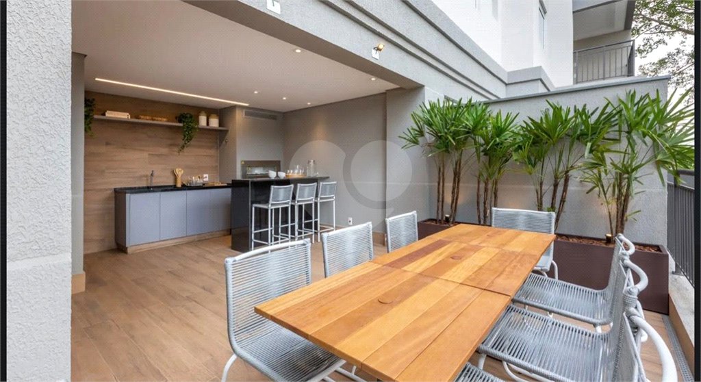 Apartamento à venda com 2 suítes em Santo Amaro, São Paulo, SP