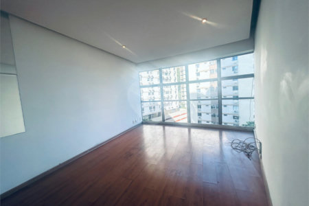 Apartamento à venda com 3 quartos, sendo 1 suíte, em Lagoa, Rio de Janeiro, RJ