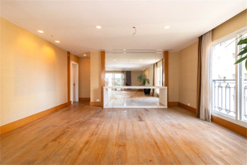 Apartamento à venda com 2 suítes em Itaim Bibi, São Paulo, SP