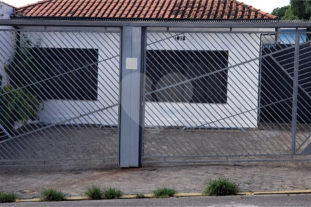 Casa à venda com 2 quartos, sendo 1 suíte,  em Vila Mariana, São Paulo, SP