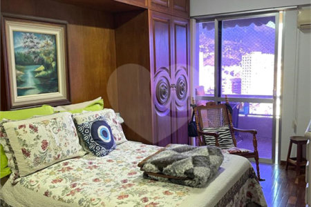 Apartamento à venda com 4 quartos, sendo 1 suíte, em Tijuca, Rio de Janeiro, RJ