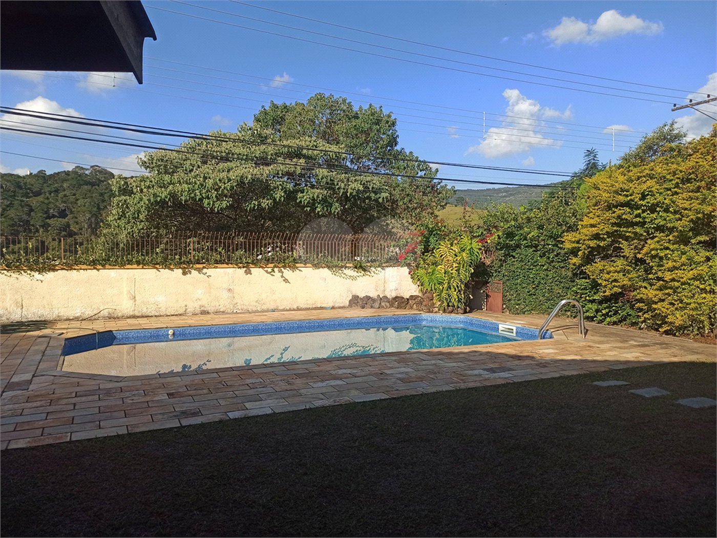 Casa à venda com 3 quartos, sendo 1 suíte, em Vila Esperia Ou Giglio, Atibaia, SP
