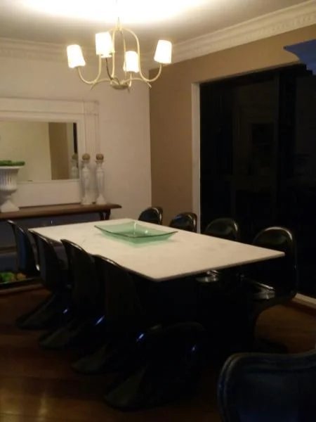 Apartamento à venda com 4 suítes em Jardim Leonor, São Paulo, SP