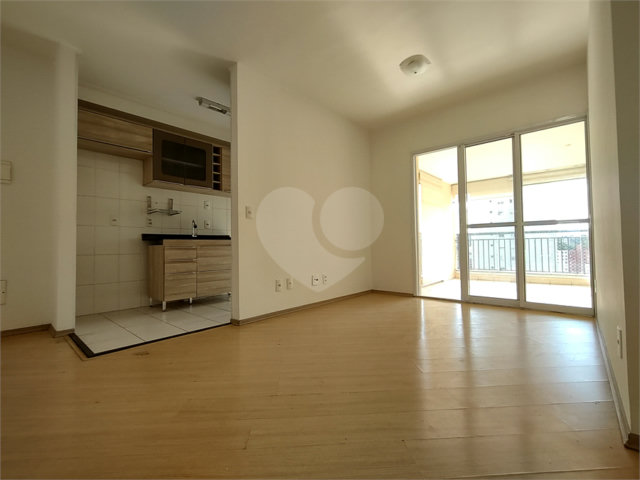 Apartamento à venda com 3 quartos, sendo 1 suíte,  em Tucuruvi, São Paulo, SP
