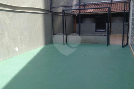 Apartamento à venda com 3 quartos, sendo 1 suíte,  em Campo Belo, São Paulo, SP