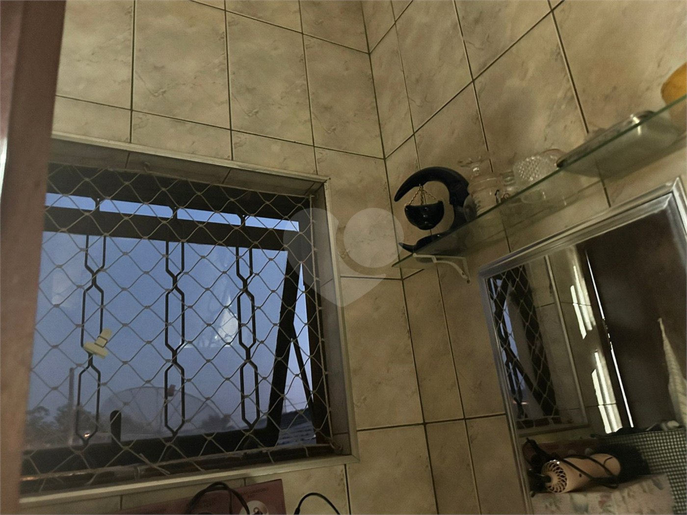 Casa à venda com 2 quartos, sendo 1 suíte,  no Centro, Vinhedo, SP