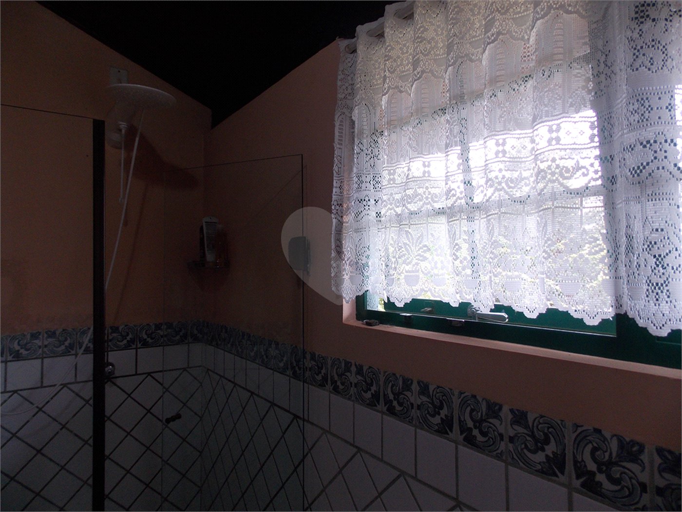 Sobrado para alugar com 3 quartos, sendo 1 suíte, em Condomínio Portal dos Nobres, Atibaia, SP