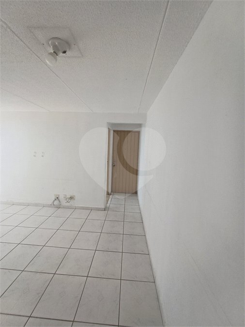Apartamento à venda com 2 quartos em Jardim Santa Mônica, São Paulo, SP
