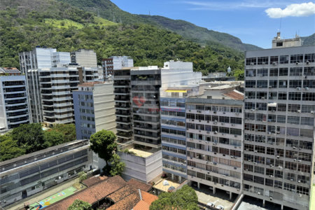 Apartamento à venda com 4 quartos, sendo 2 suítes,  em Tijuca, Rio de Janeiro, RJ