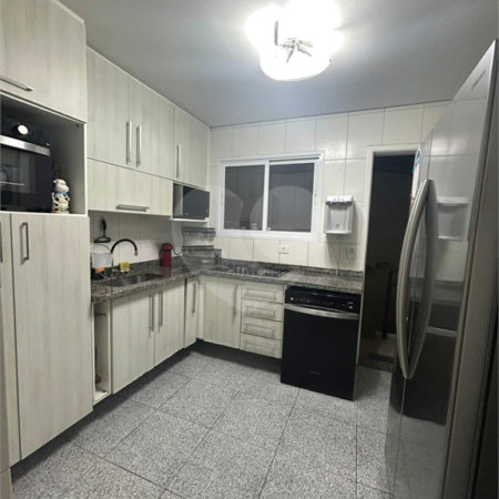Casa à venda com 3 quartos, sendo 1 suíte, no condomínio Residencial Villa Felicitá Ii, São Paulo - SP