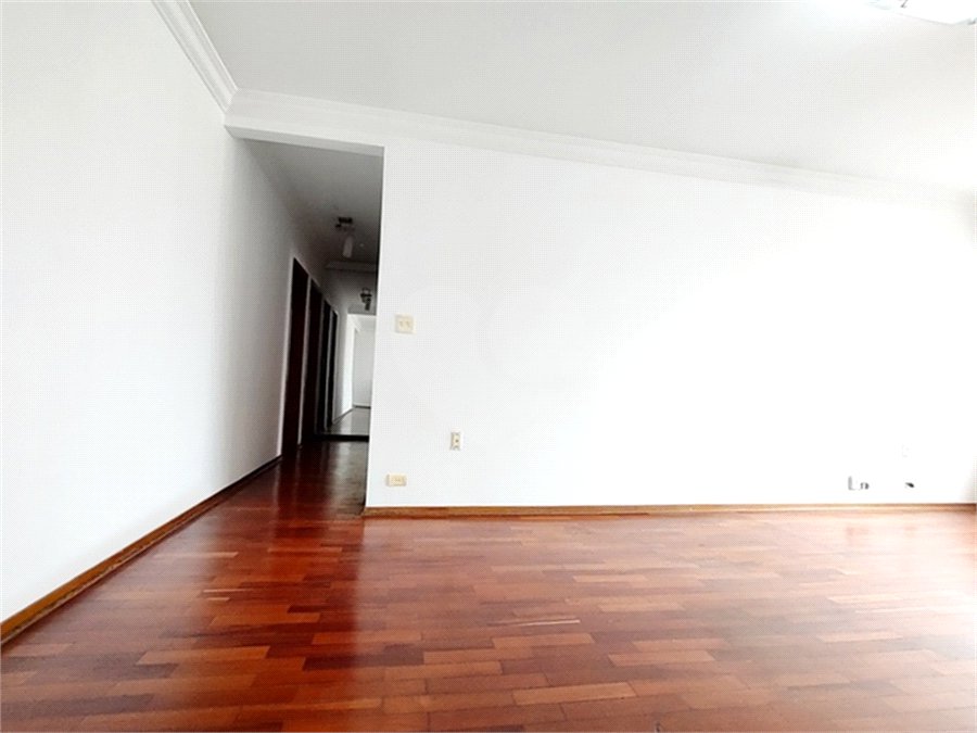 Apartamento à venda com 3 quartos, sendo 1 suíte, em Santana, São Paulo, SP