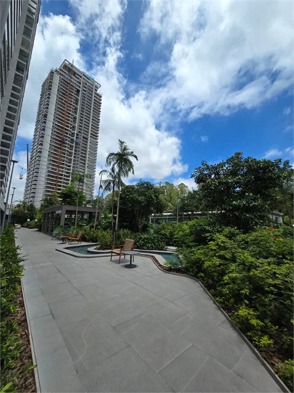 Apartamento à venda com 2 suítes em Jardim Morumbi, São Paulo, SP