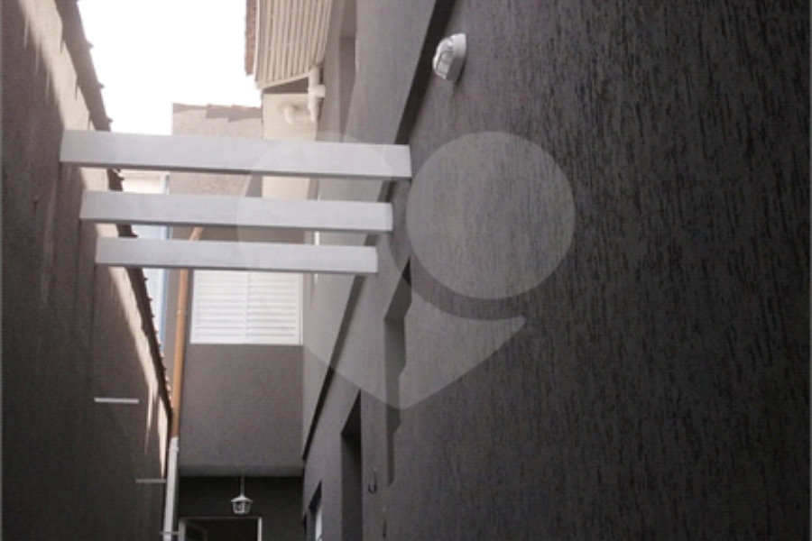 Sobrado à venda com 4 quartos em Santa Terezinha, São Paulo, SP